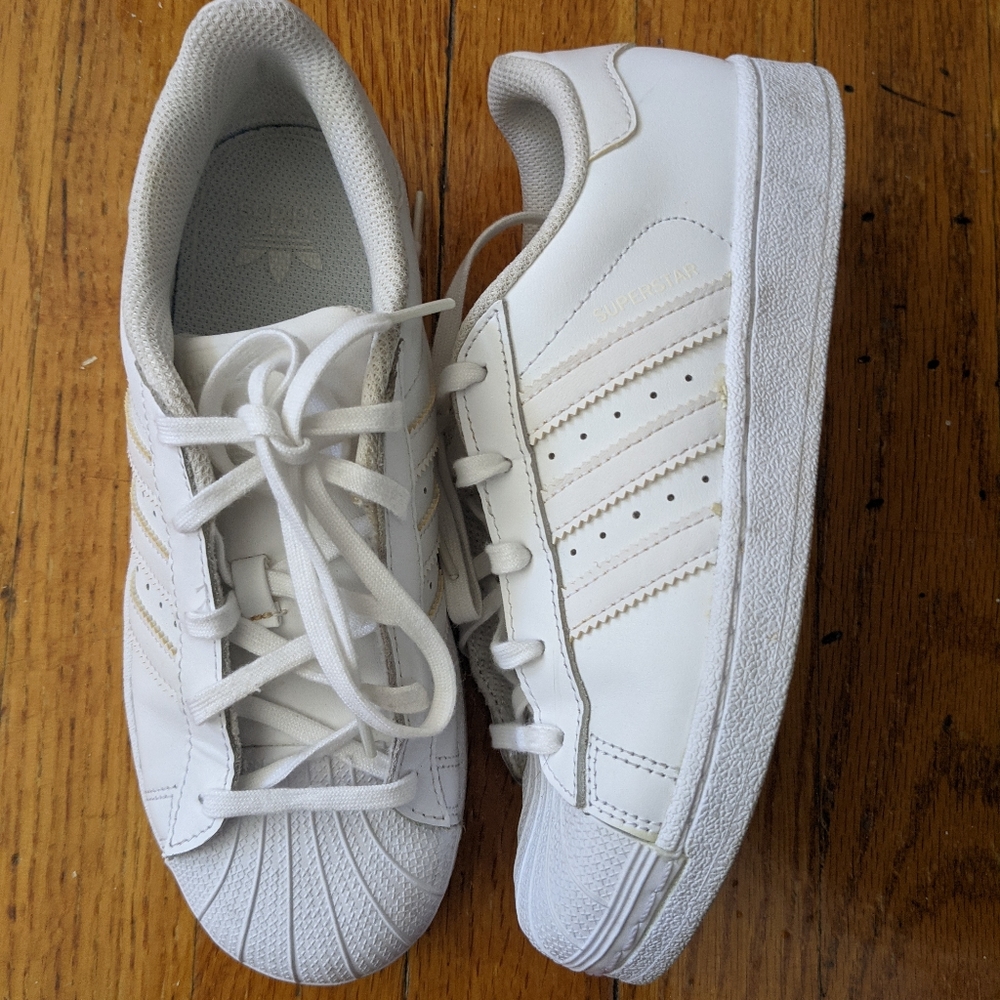 Adidas superstar kids white